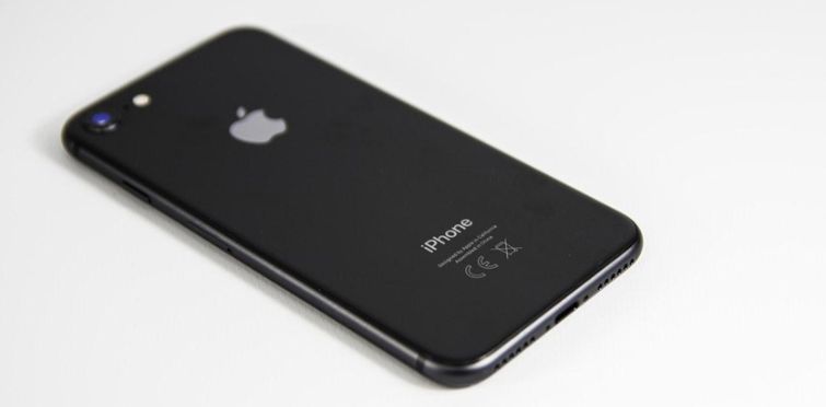 Troca de display iPhone 7 vale a pena?